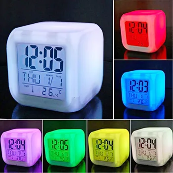 7 Krāsu LCD Displejs Mainās Gaismas LED Digitālais Modinātājs Mirdzošu Kubu Pulkstenis, Termometrs Mājās, Galda Dekori Piliens Kuģniecība