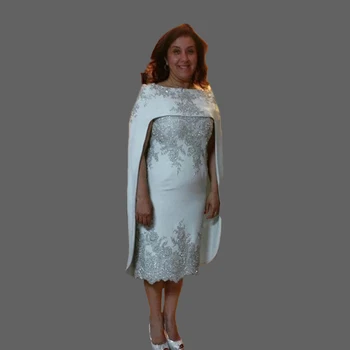 Ir 2021. Elegants Māte no Līgavas Kleitas Appliqued Ar Cape Oficiālu Līgavainis Krustmāte Vakarā Kāzu Viesi Kleitas Karstā Pārdošanas