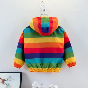 LZH 2020. gada Rudenī, Jaunās Bērnu Apģērbu Baby Zēni Meitenes Varavīksnes Svītrainām Kapuci Jaka Modes Gadījuma Krāsu Saskaņošanas Vējjaka